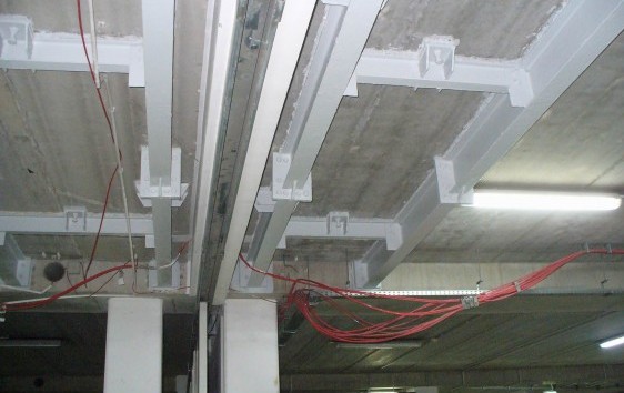 Wzmocnienie konstrukcji żelbetowej garażu podziemnego (1)